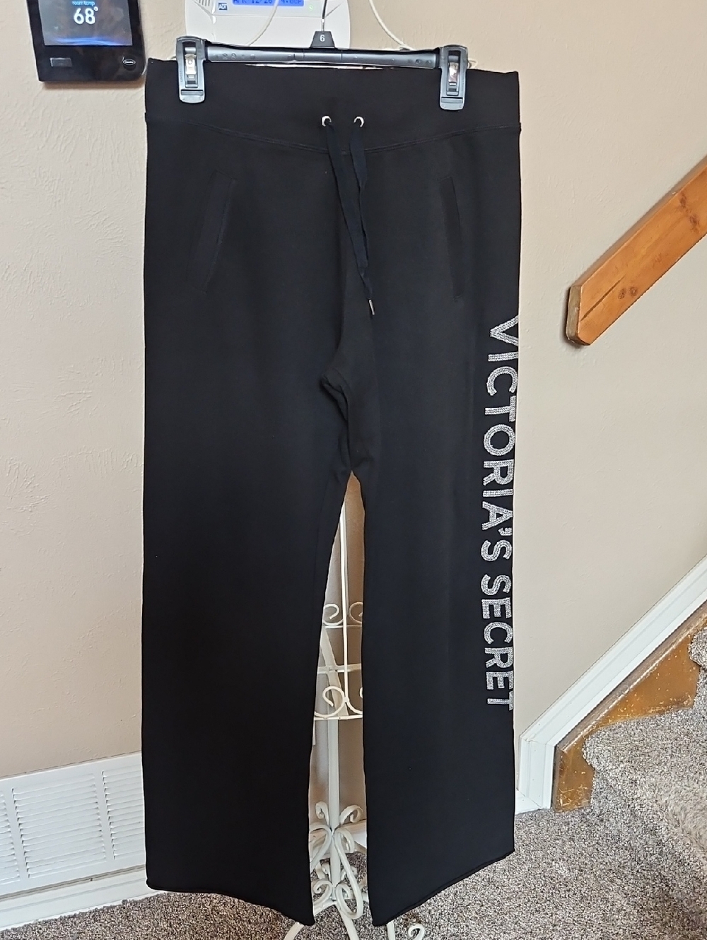 NWOT Y2K VS Sequin Logo Sweatpanrs
